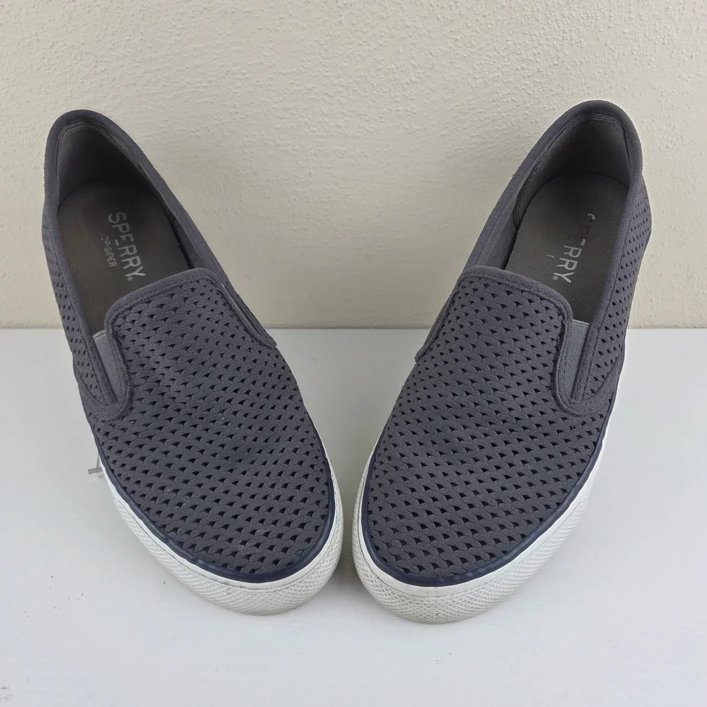 Sperry Women's Seaside Perforated Slip‎ On Sneaker Gray Size 8 M